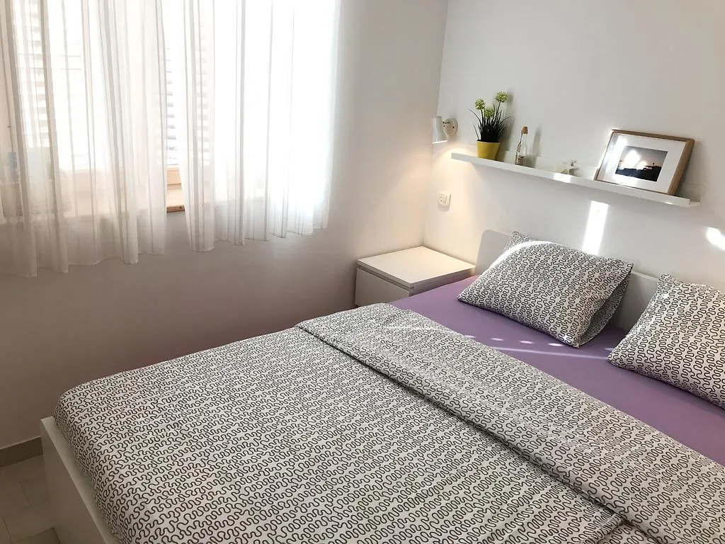 Apartment Puntica Petrcane Croatia